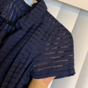 Donna Ricco shirt dress. Size 6. Blue with woven sheer horizontal stripe.